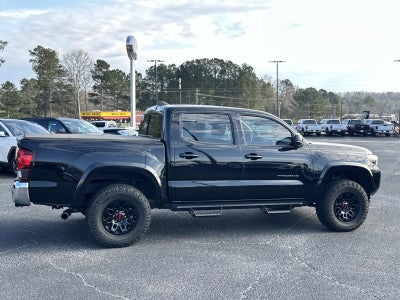 2022 Toyota Tacoma 4WD SR5