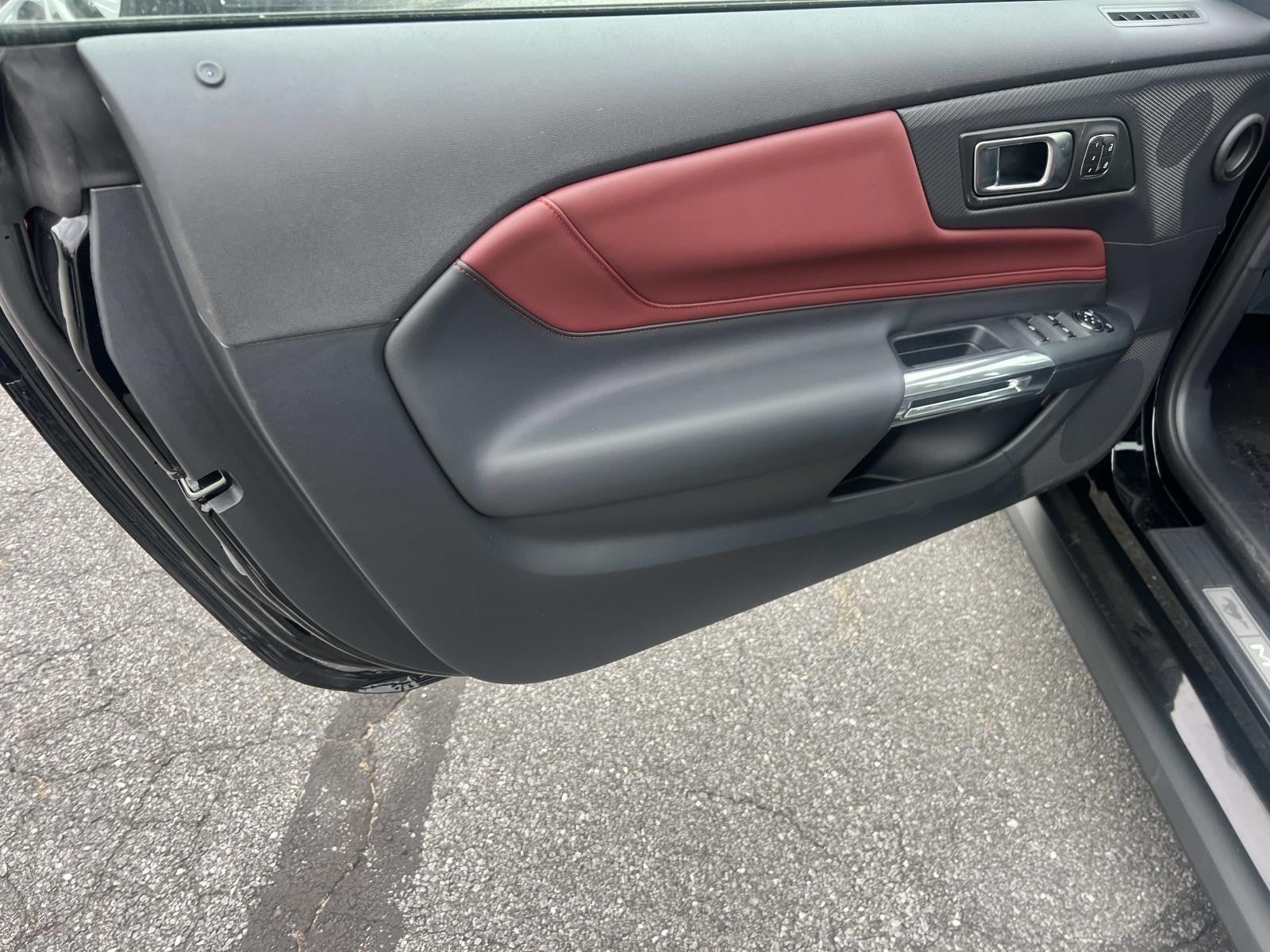 2025 Ford Mustang GT PREMIUM CONVERTIBLE