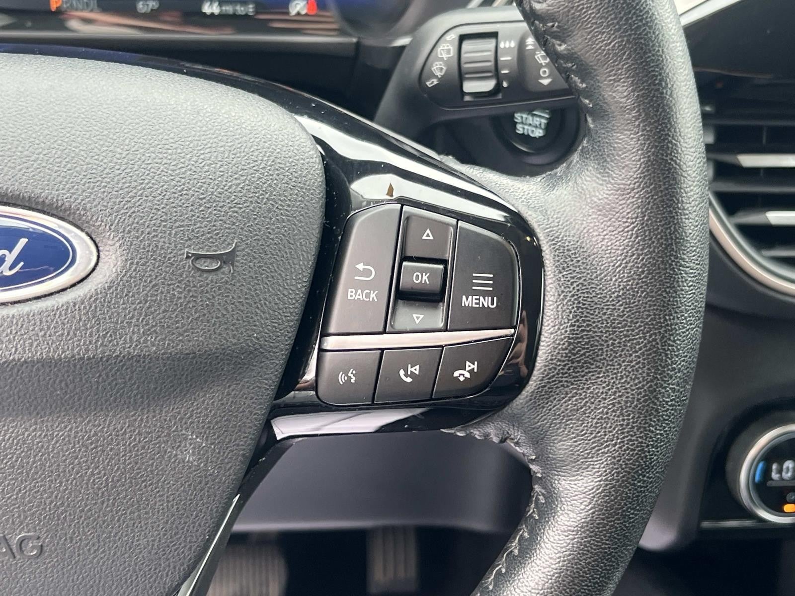 2021 Ford Escape SEL FWD