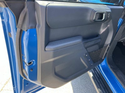 2025 Ford Bronco BASE 4 DOOR 4X4