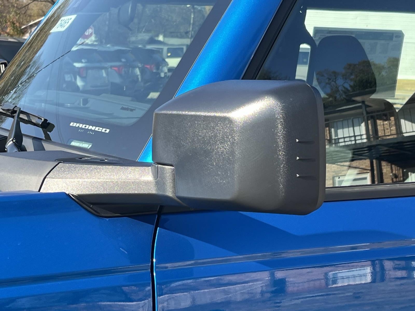 2025 Ford Bronco BASE 4 DOOR 4X4