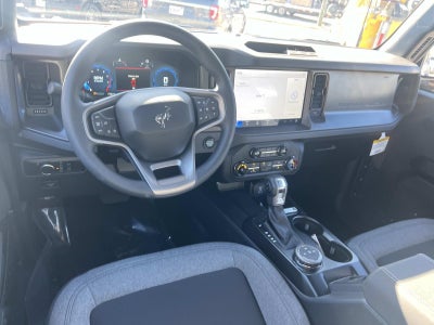 2025 Ford Bronco BASE 4 DOOR 4X4