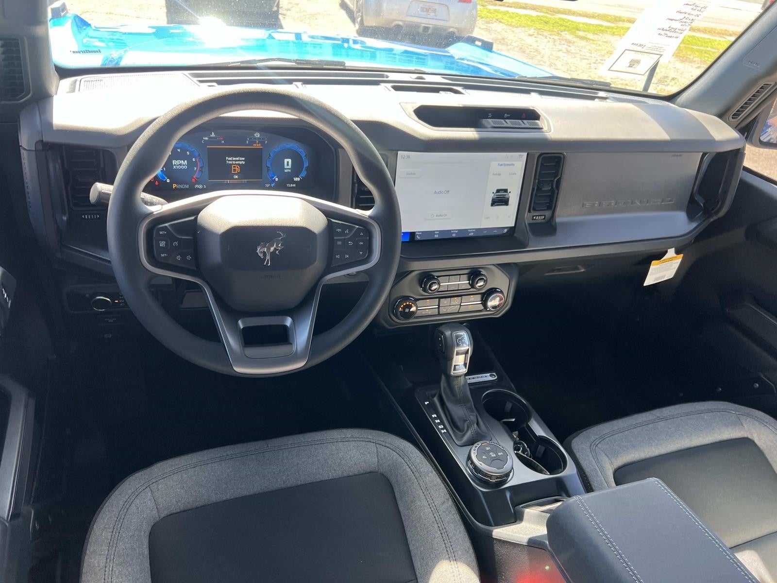 2025 Ford Bronco BASE 4 DOOR 4X4