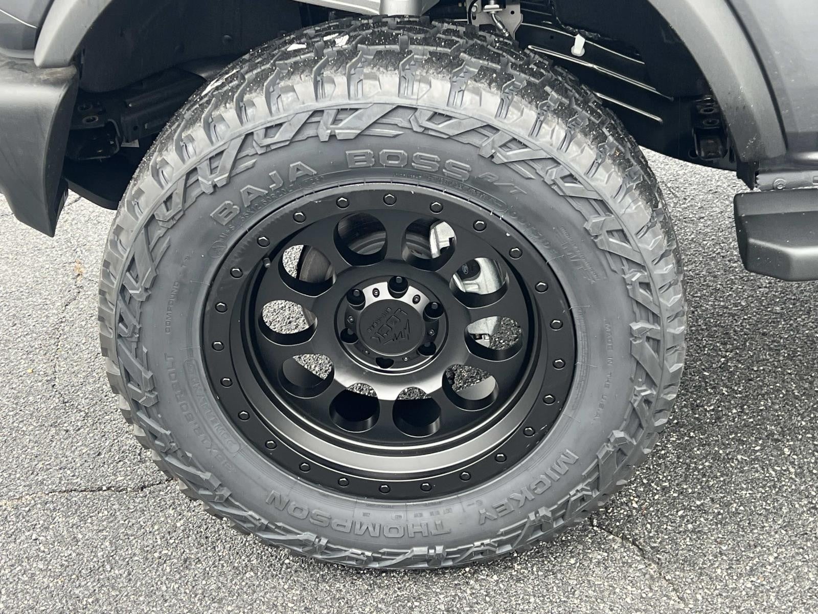 2025 Ford Bronco Base