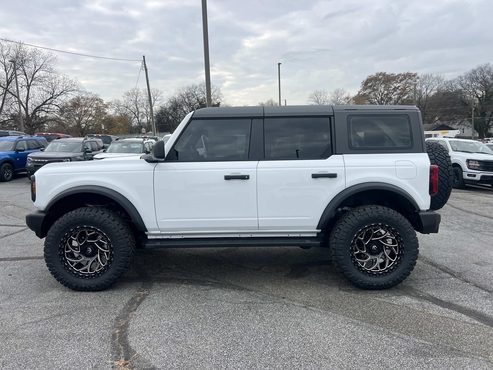2025 Ford Bronco BASE 4 DOOR 4X4 PUG PACKAGE