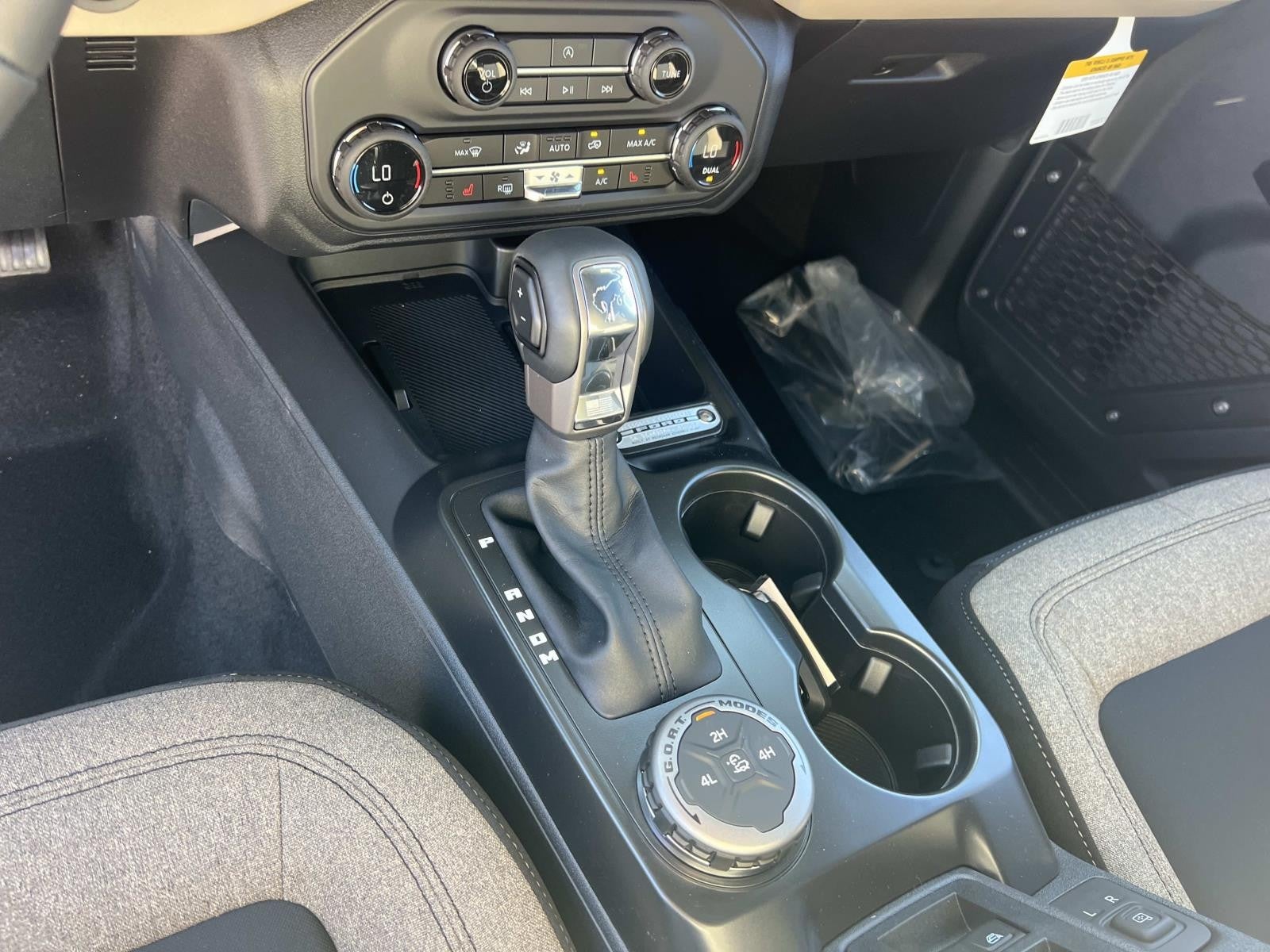 2025 Ford Bronco BIG BEND 4 DOOR 4X4