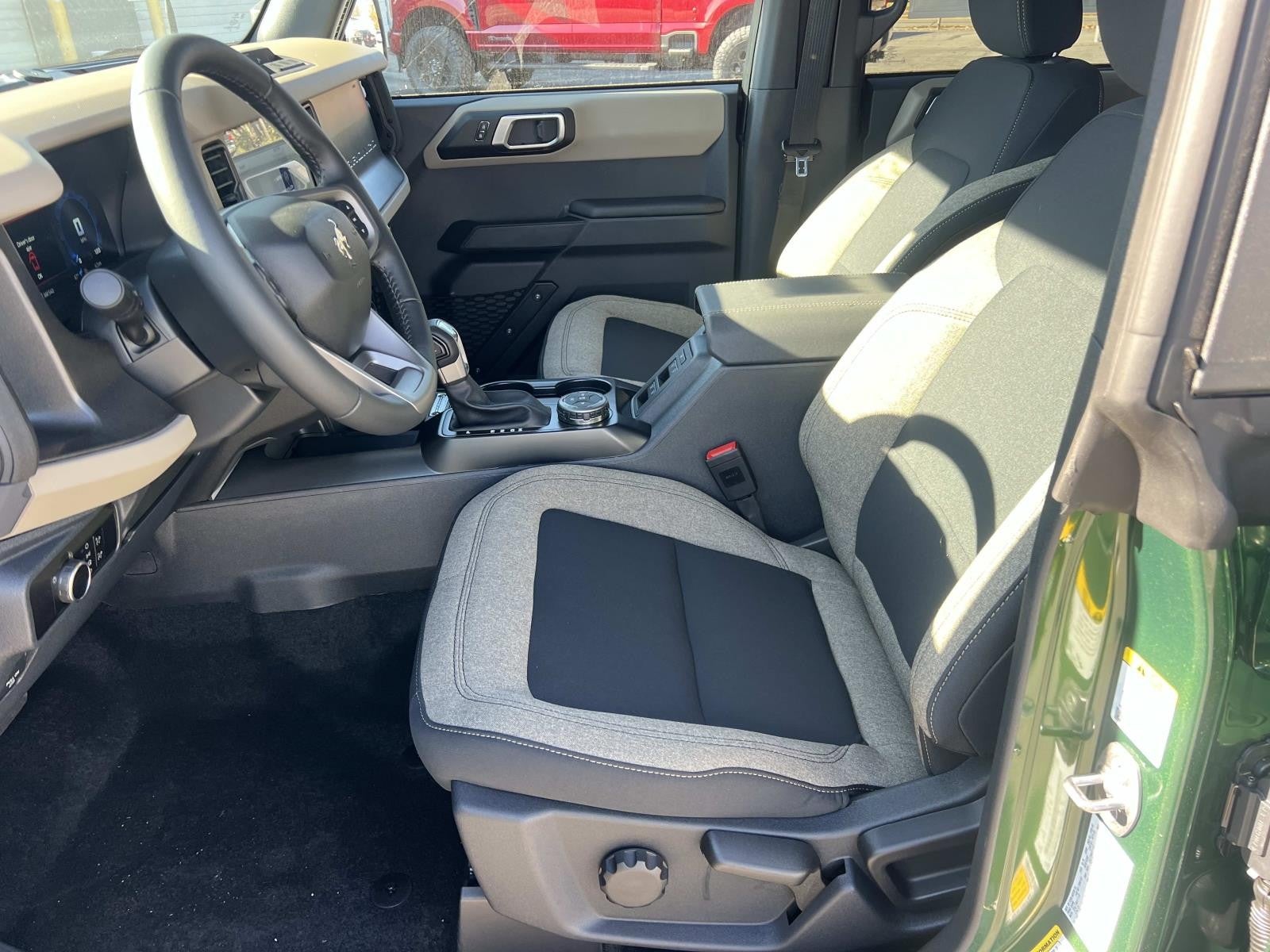 2025 Ford Bronco BIG BEND 4 DOOR 4X4