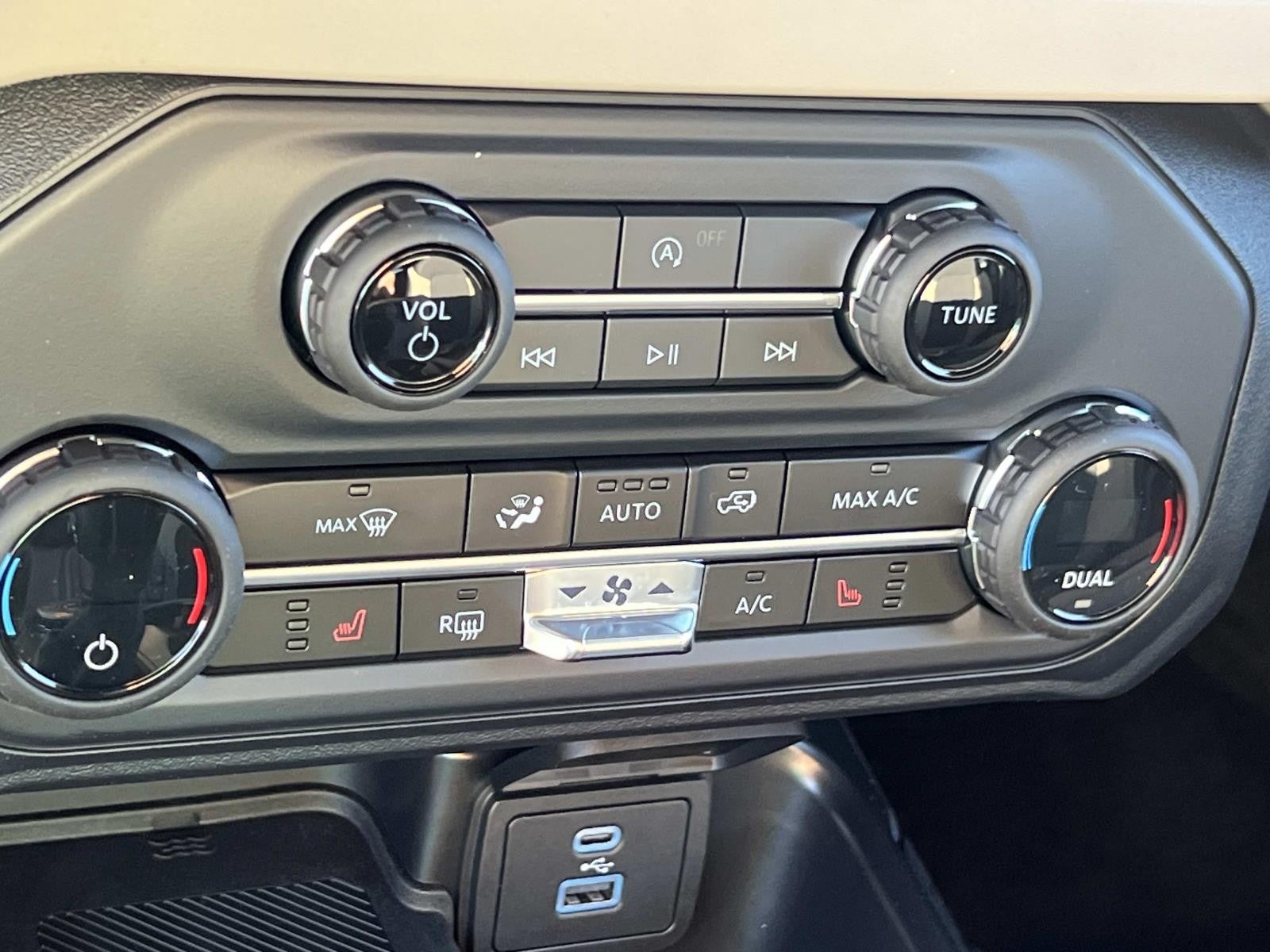 2025 Ford Bronco BIG BEND 4 DOOR 4X4