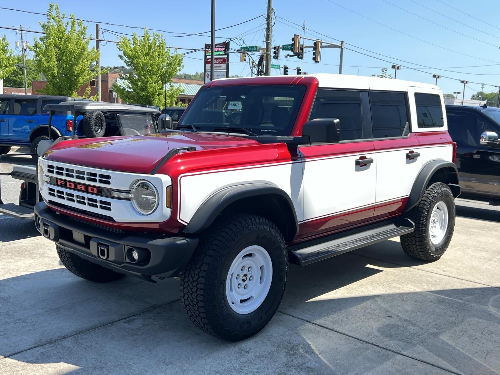 2025 Ford Bronco HERITAGE EDITION 4 DOOR A