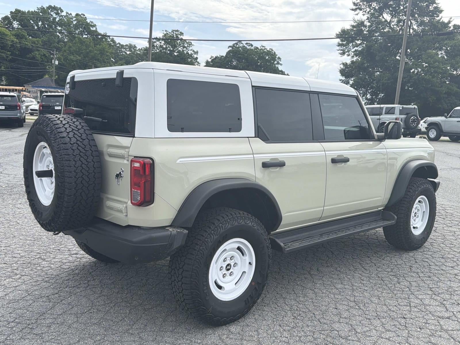 2025 Ford Bronco HERITAGE EDITION 4 DOOR A
