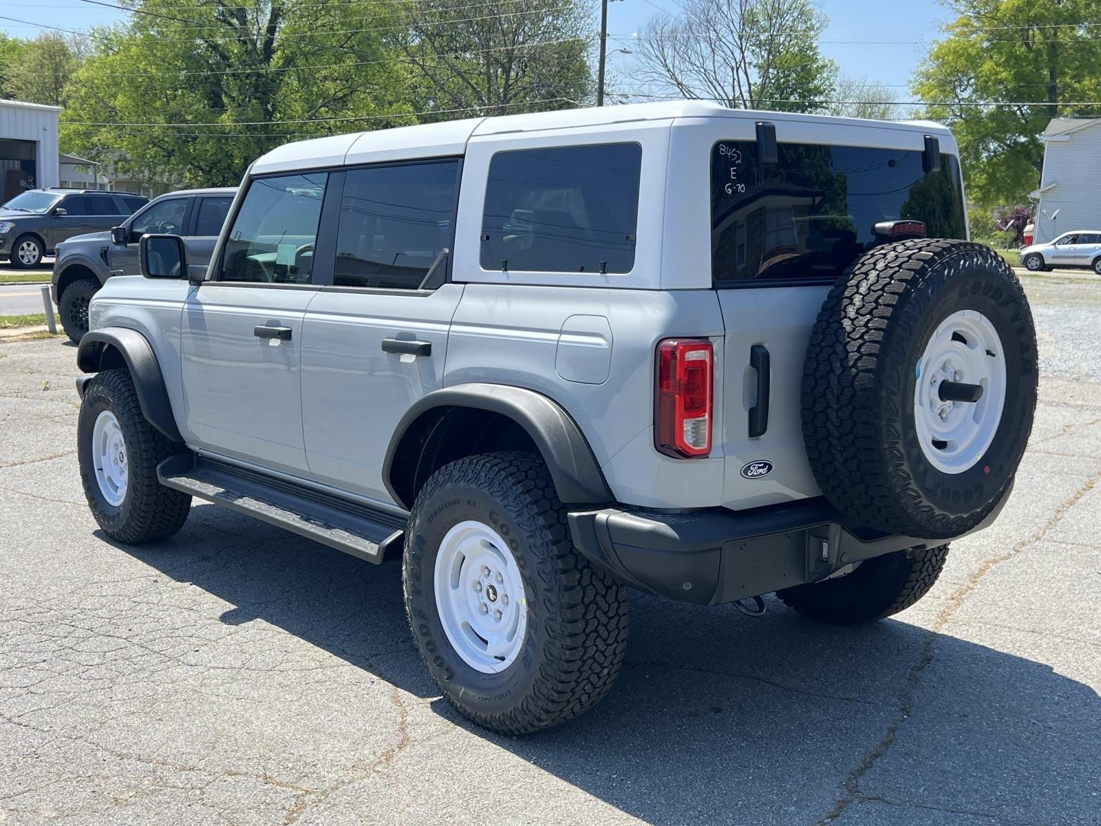 2026 Ford Bronco HERITAGE EDITION 4 DOOR A