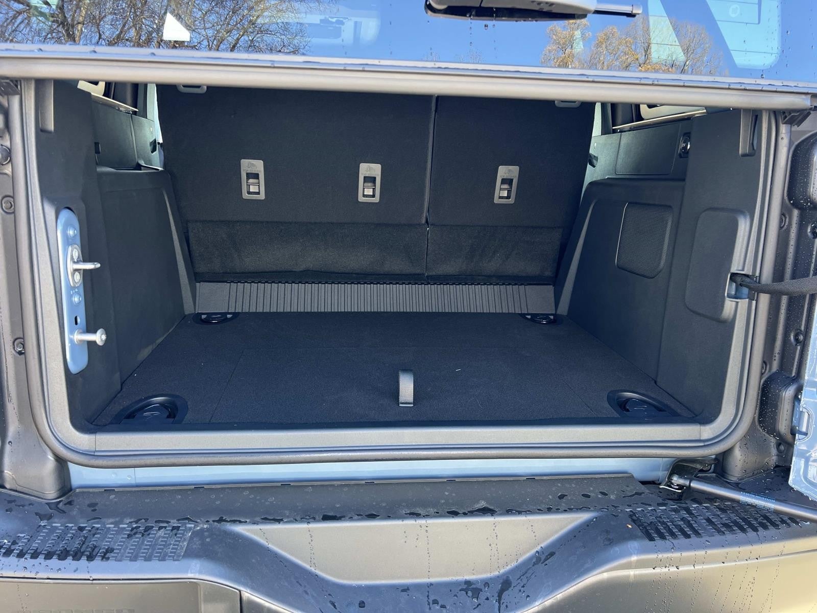 2025 Ford Bronco HERITAGE EDITION 4 DOOR