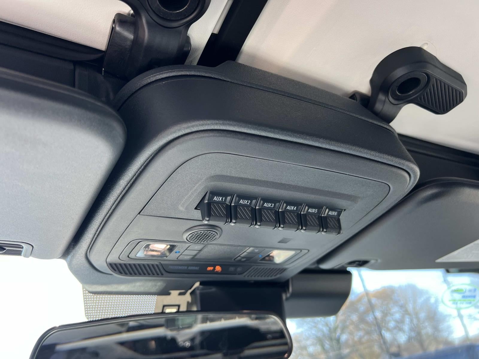 2025 Ford Bronco HERITAGE EDITION 4 DOOR