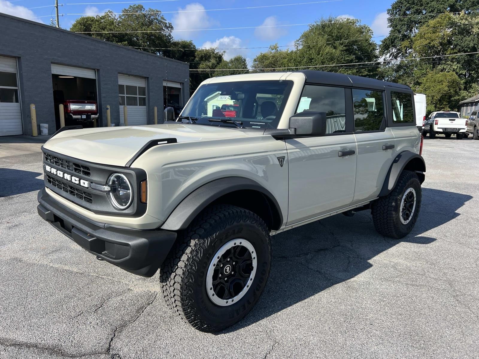 2025 Ford Bronco BASE 4 DOOR 4X4 PUG PACKAGE