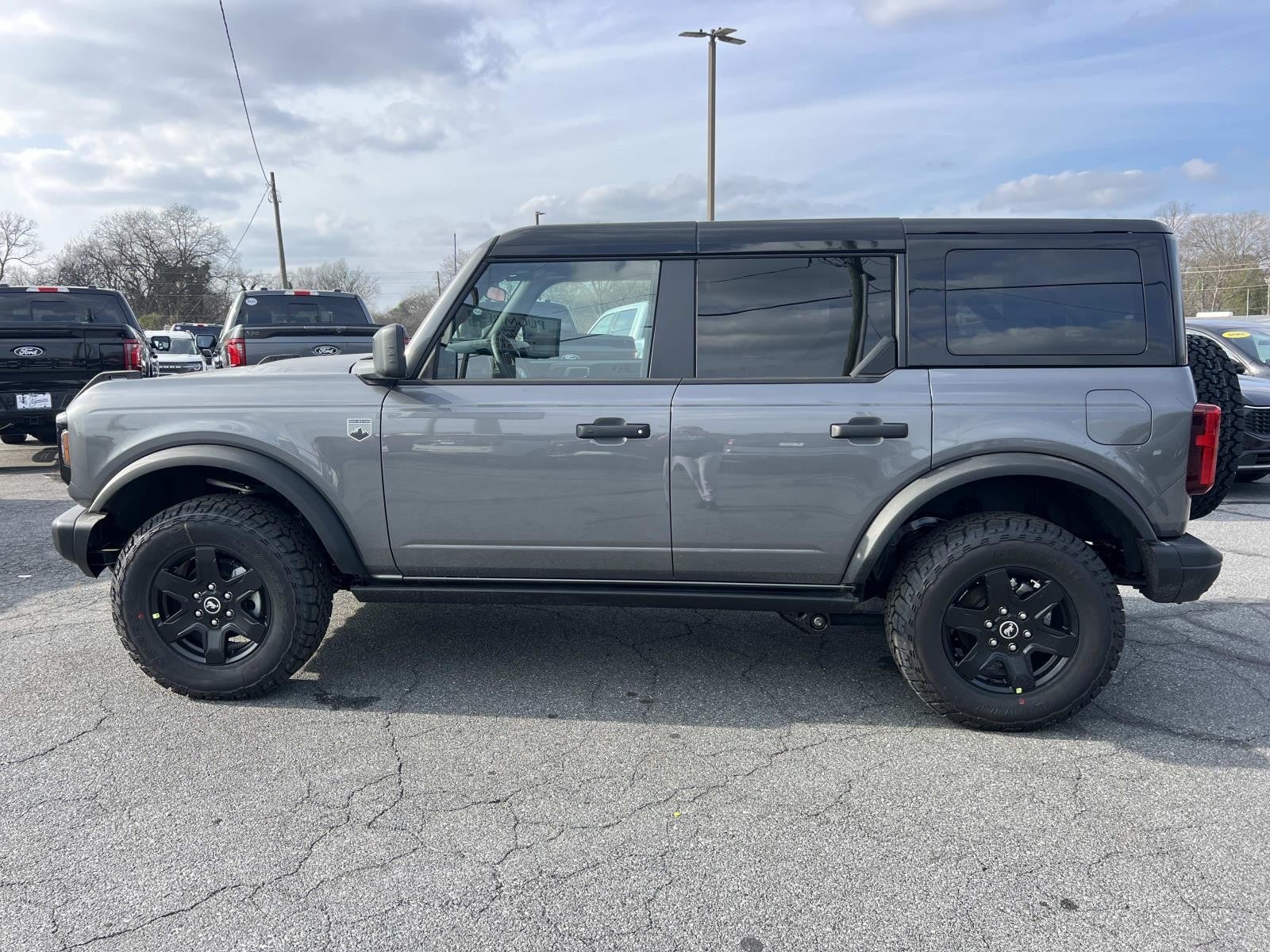 2025 Ford Bronco BIG BEND 4 DOOR 4X4
