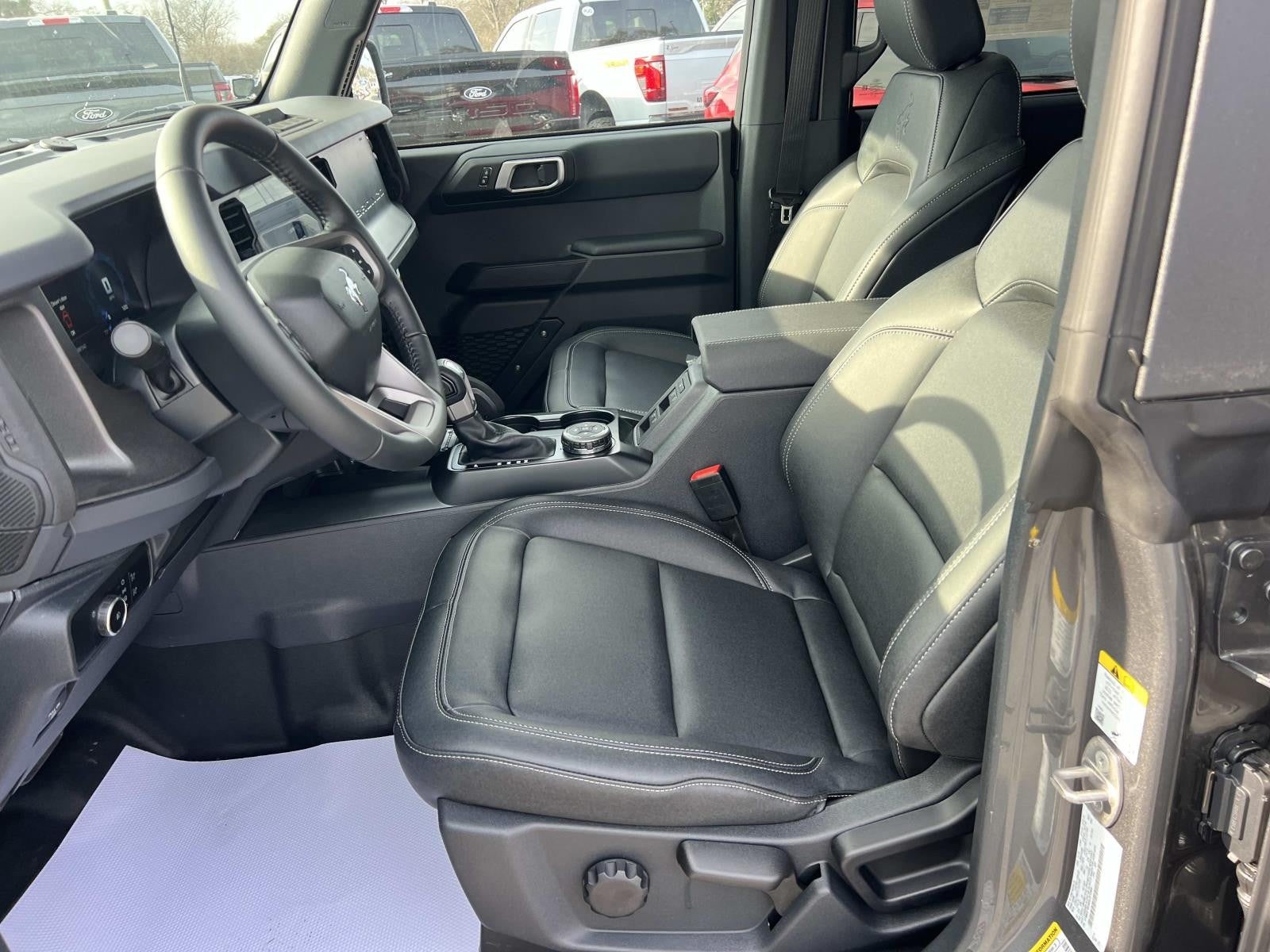 2025 Ford Bronco BIG BEND 4 DOOR 4X4