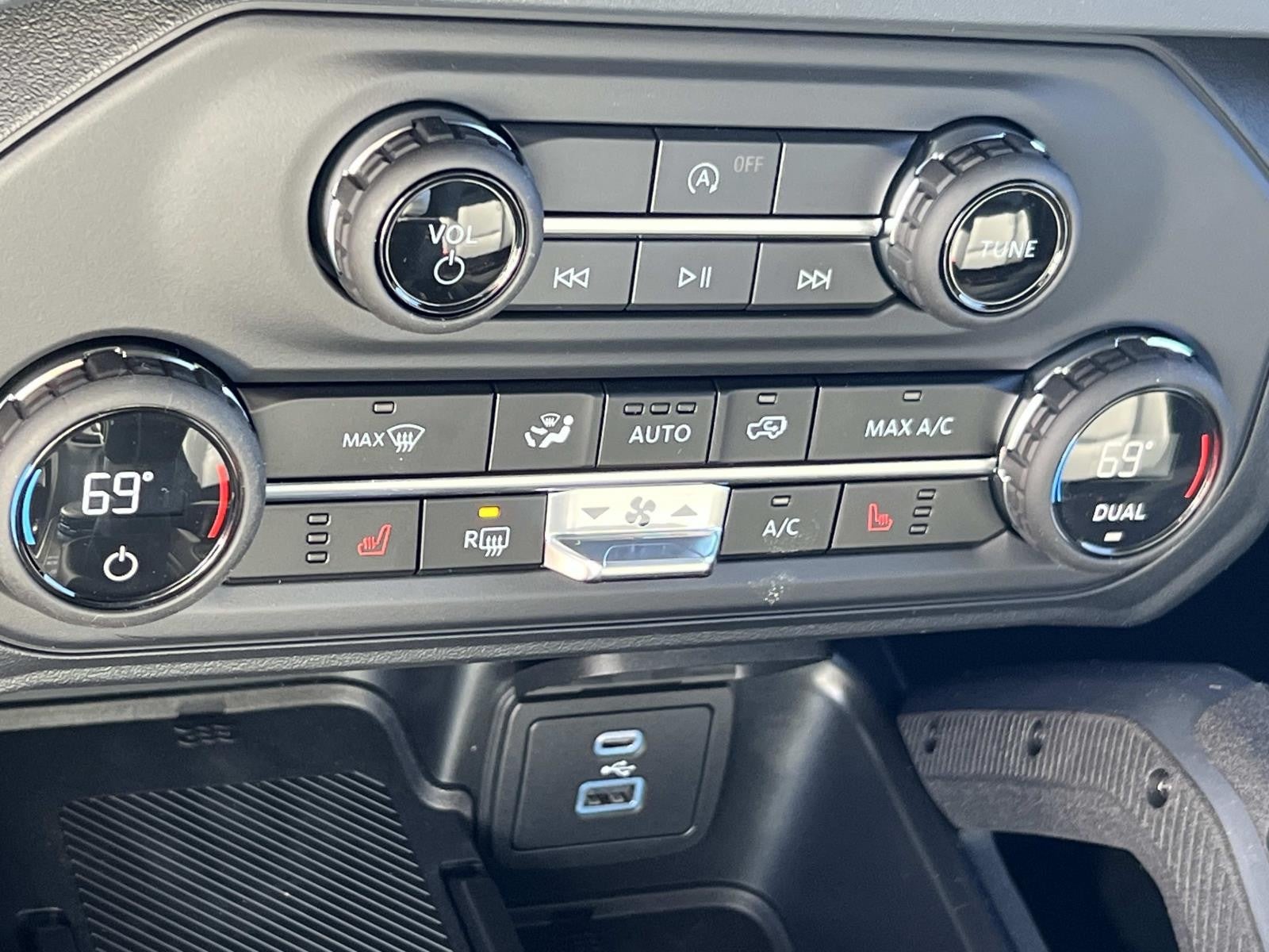 2025 Ford Bronco BIG BEND 4 DOOR 4X4