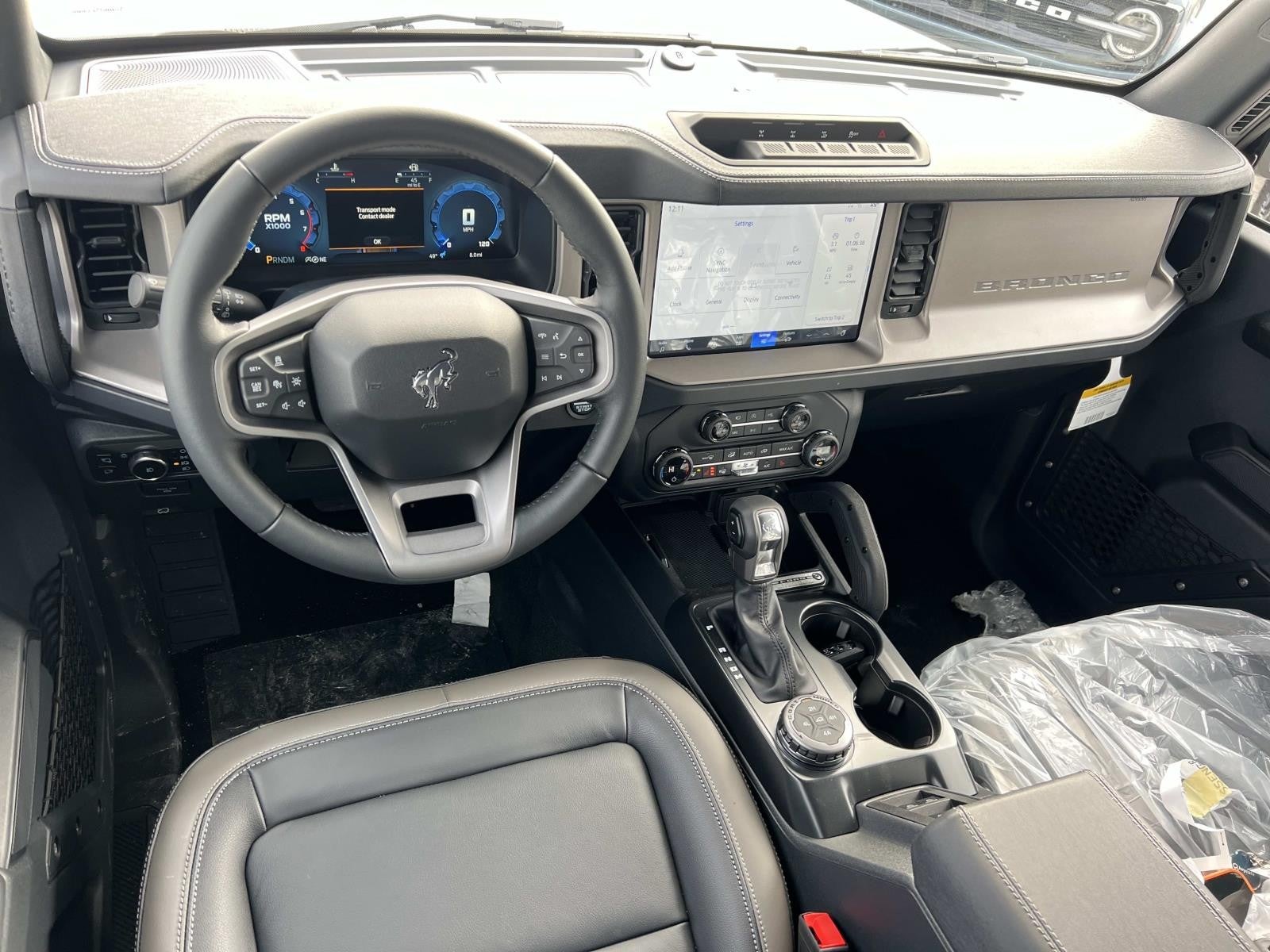 2025 Ford Bronco OUTER BANKS 4 DOOR 4X4