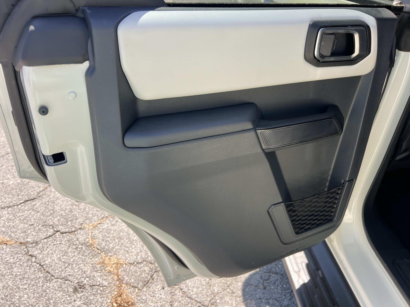 2025 Ford Bronco OUTER BANKS 4 DOOR 4X4