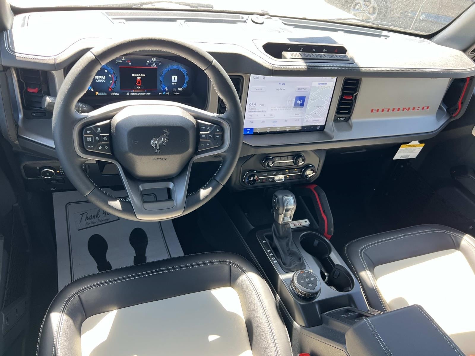 2025 Ford Bronco OUTER BANKS 4 DOOR 4X4