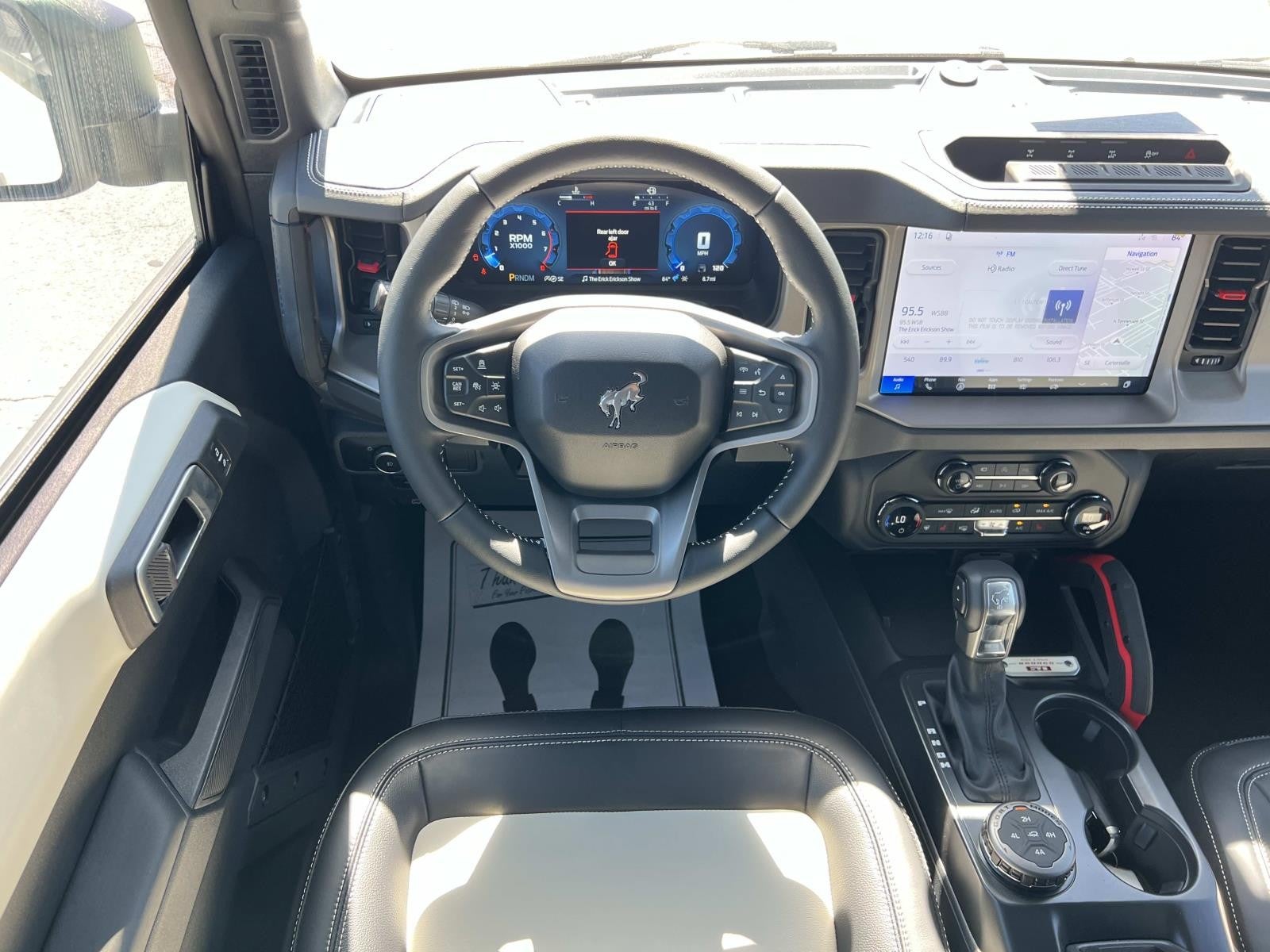 2025 Ford Bronco OUTER BANKS 4 DOOR 4X4