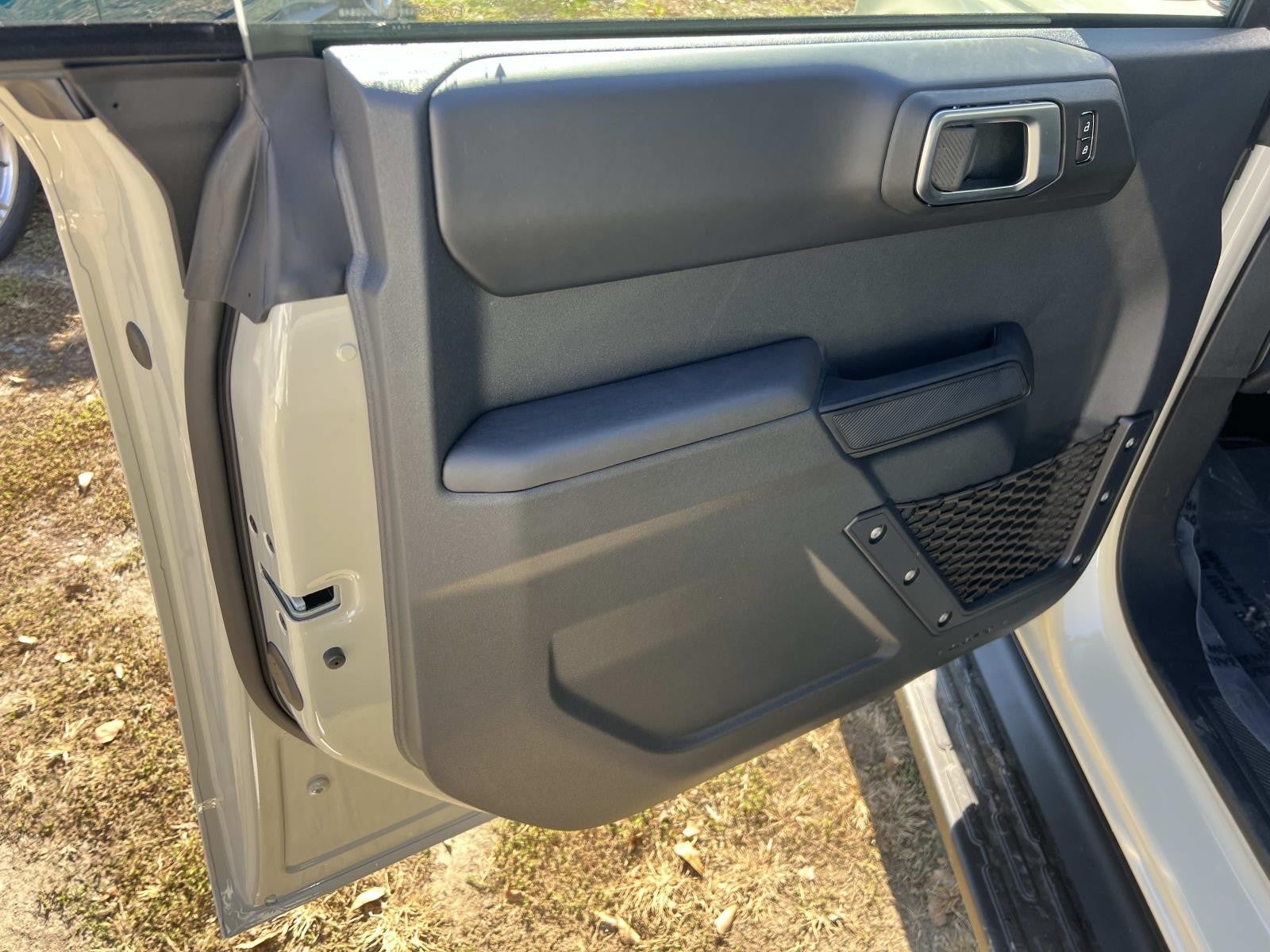 2025 Ford Bronco OUTER BANKS 4 DOOR 4X4