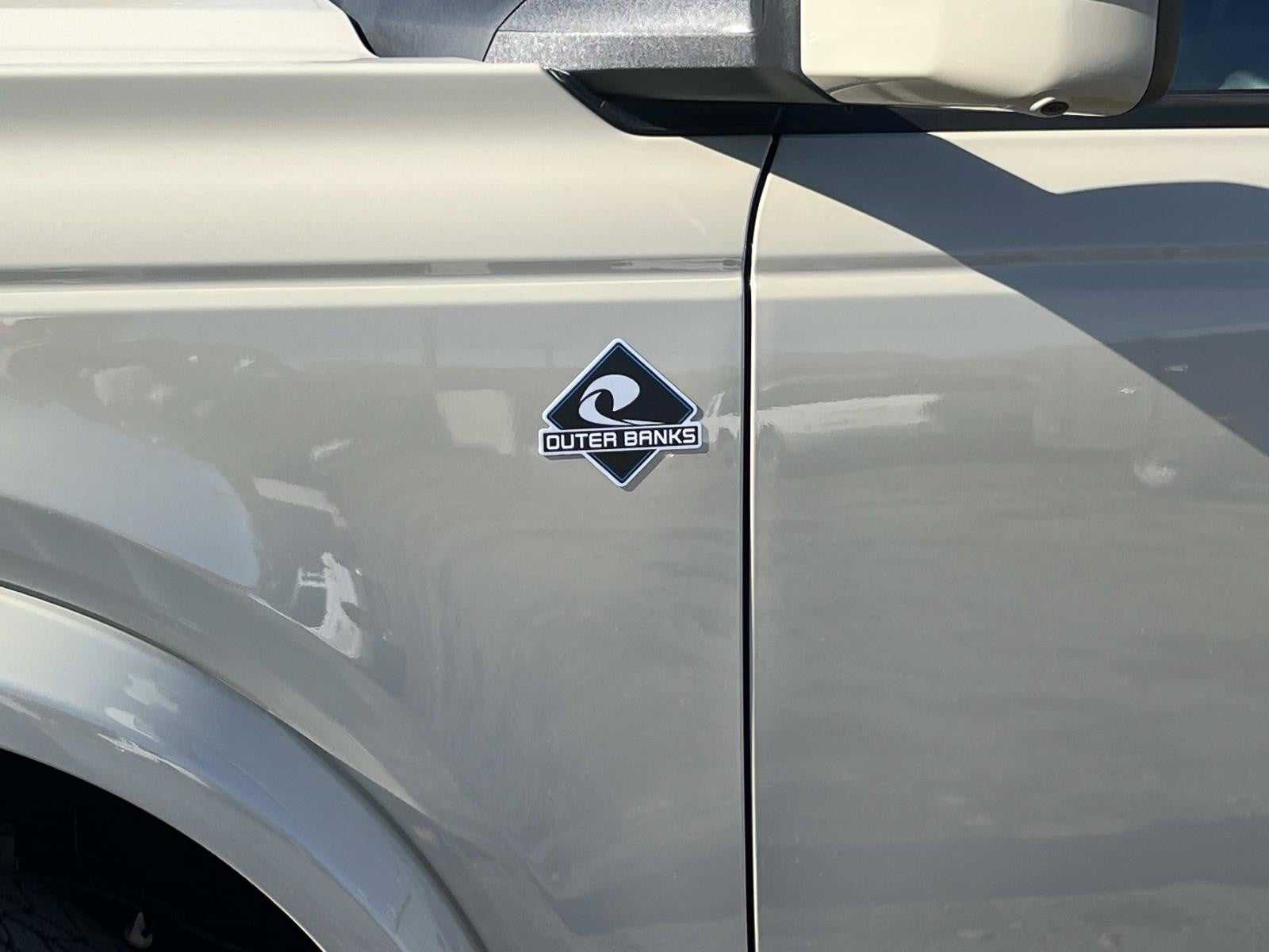 2025 Ford Bronco OUTER BANKS 4 DOOR 4X4