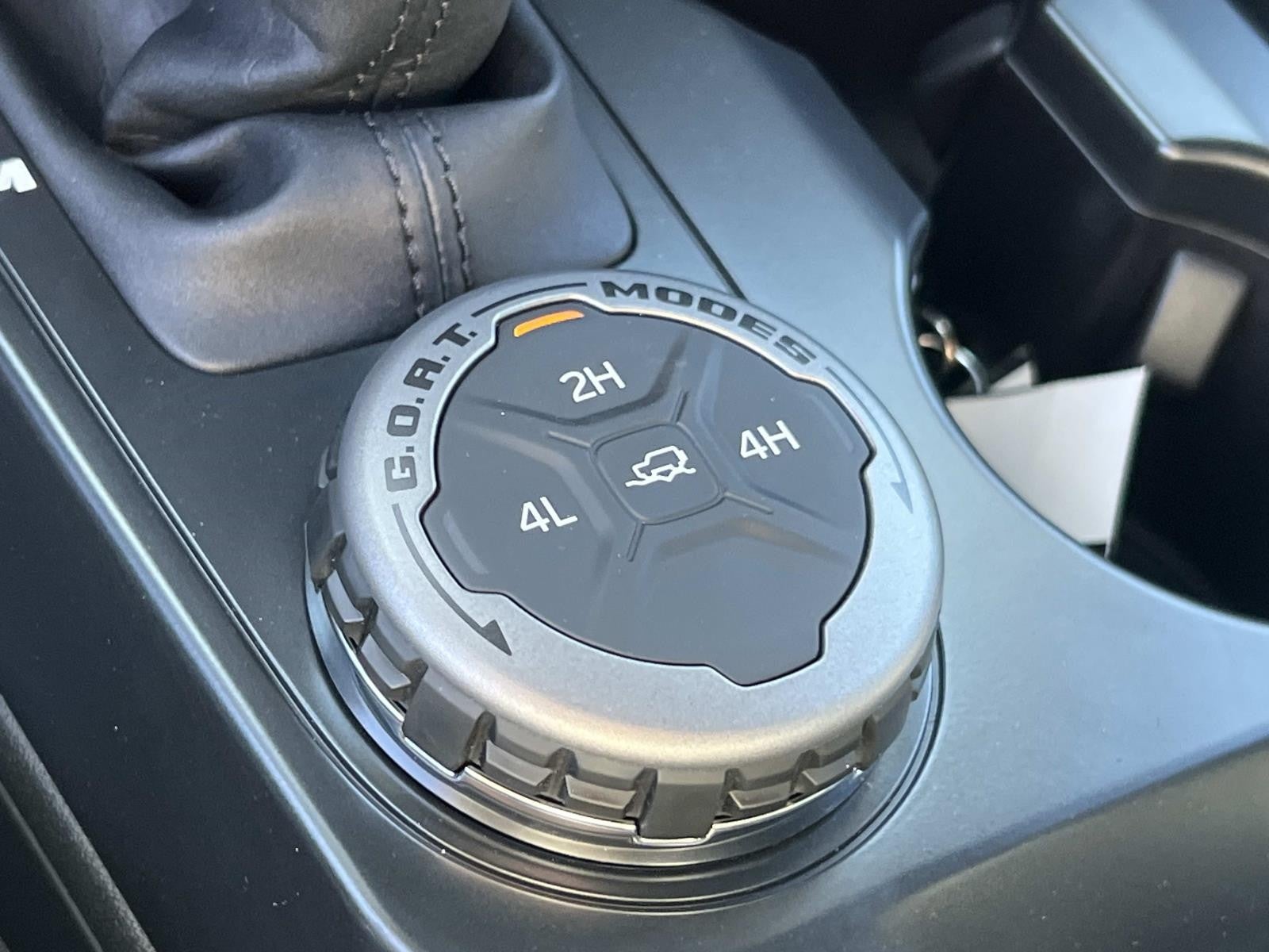 2025 Ford Bronco OUTER BANKS 4 DOOR 4X4