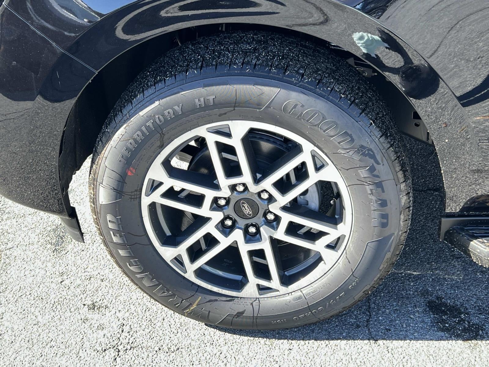 2025 Ford Expedition Max ACTIVE 4X2