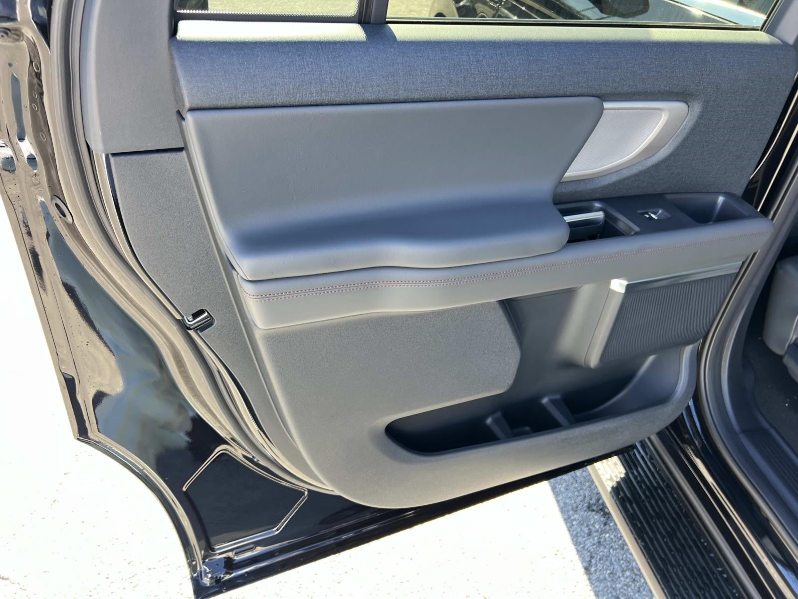 2025 Ford Expedition Max ACTIVE 4X2