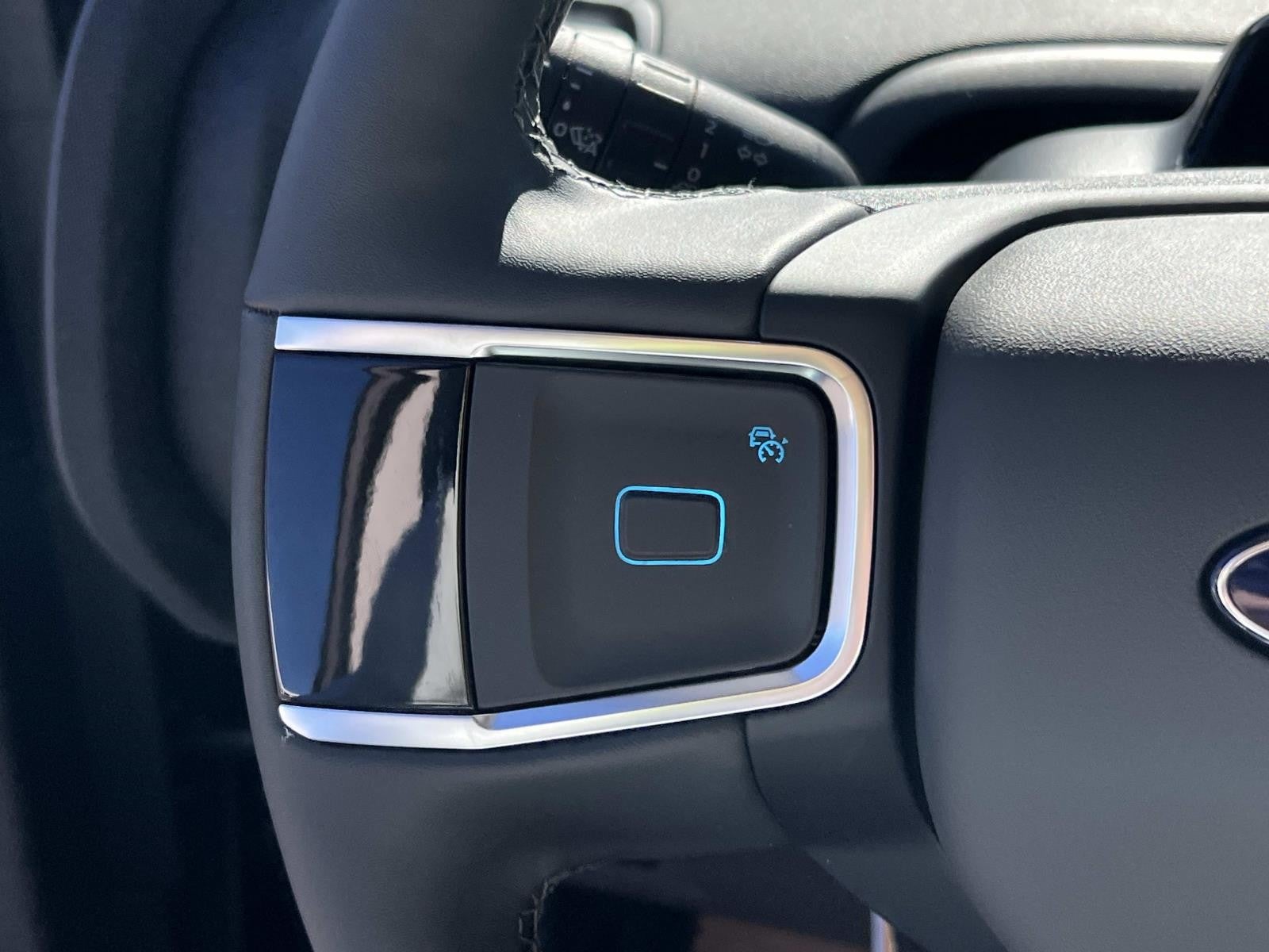 2025 Ford Expedition Max ACTIVE 4X2