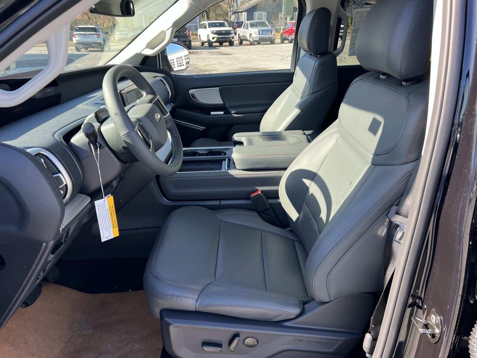 2025 Ford Expedition Max ACTIVE 4X2