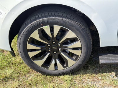 2027 Ford Expedition Max PLATINUM 4X4