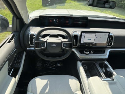 2027 Ford Expedition Max PLATINUM 4X4