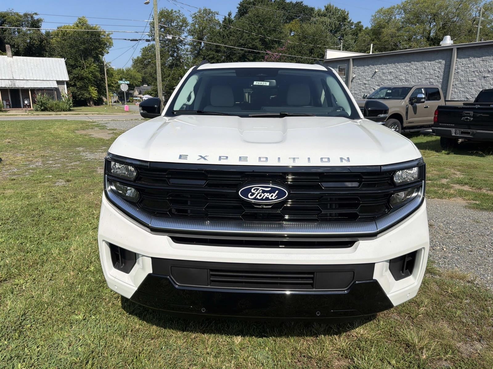 2027 Ford Expedition Max PLATINUM 4X4