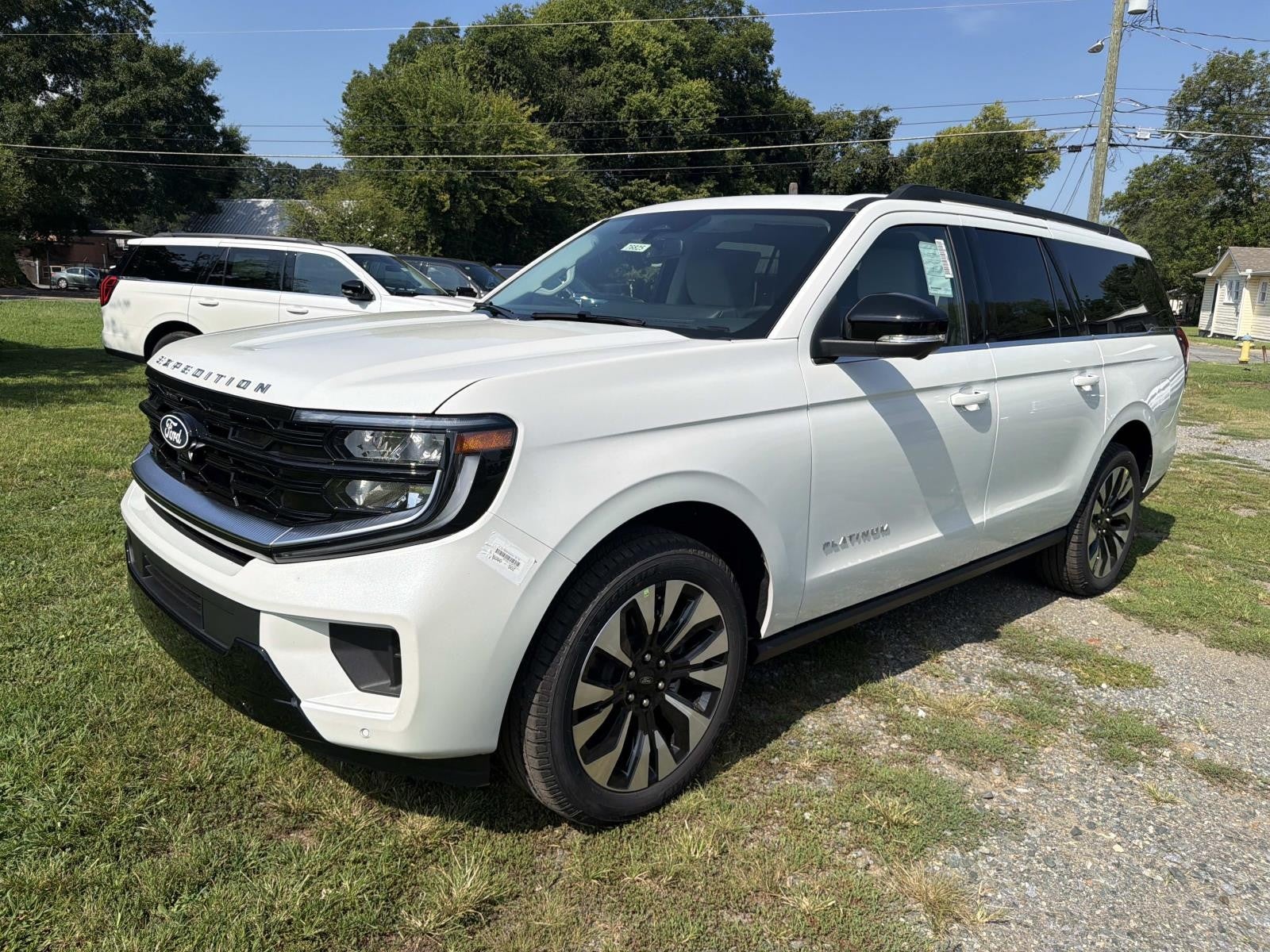 2027 Ford Expedition Max PLATINUM 4X4