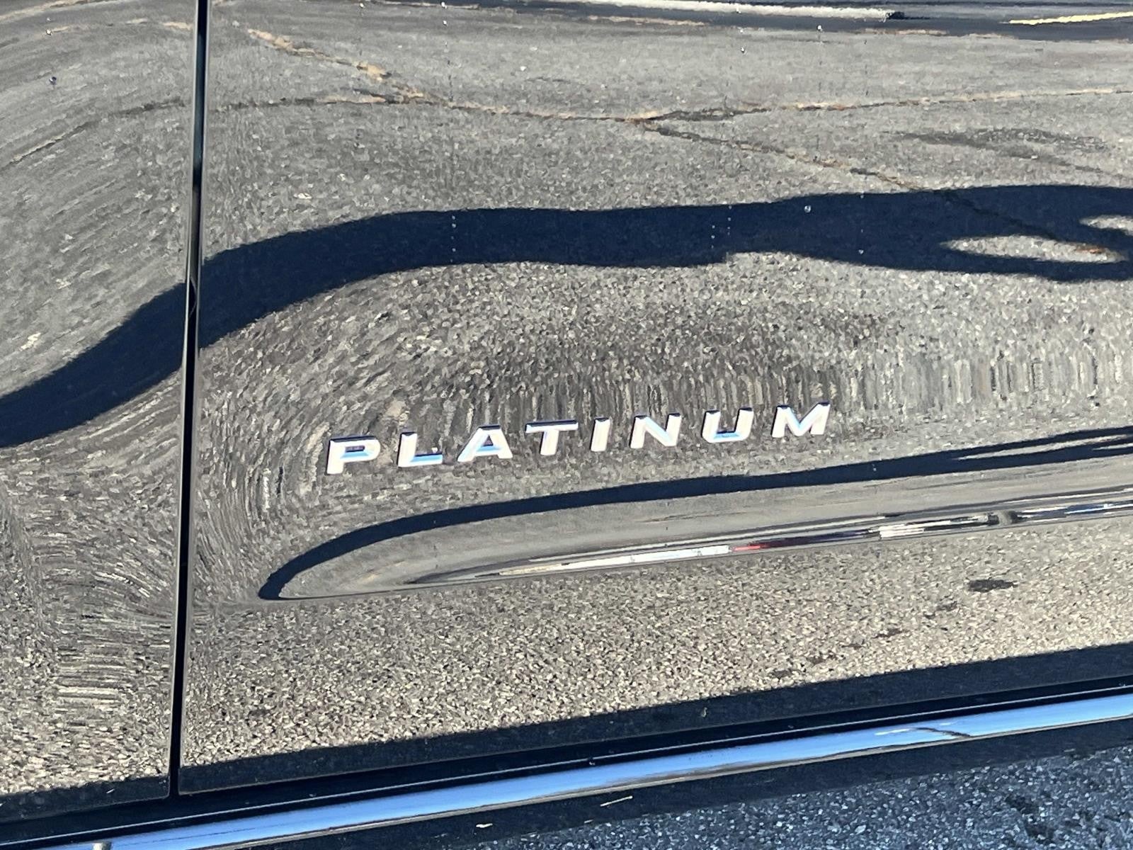 2025 Ford Expedition Max PLATINUM 4X4