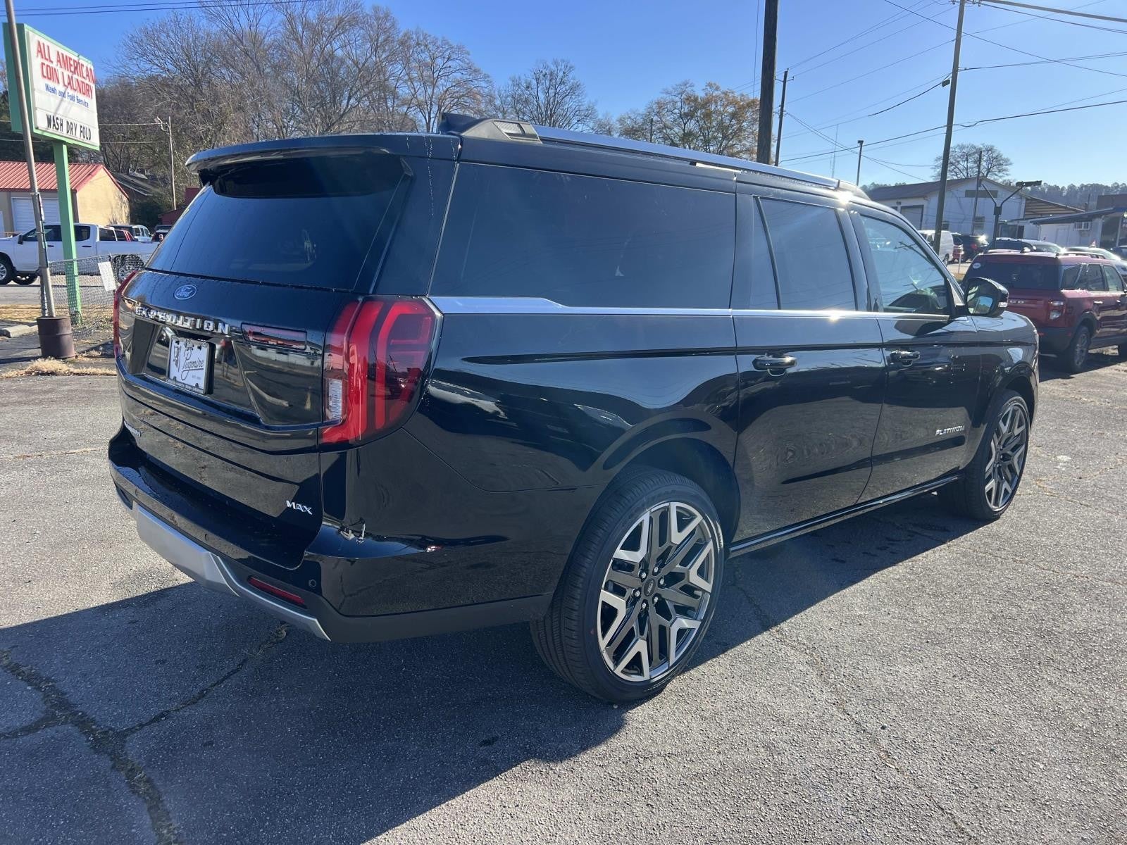 2025 Ford Expedition Max PLATINUM 4X4