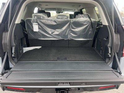 2026 Ford Expedition ACTIVE 4X2