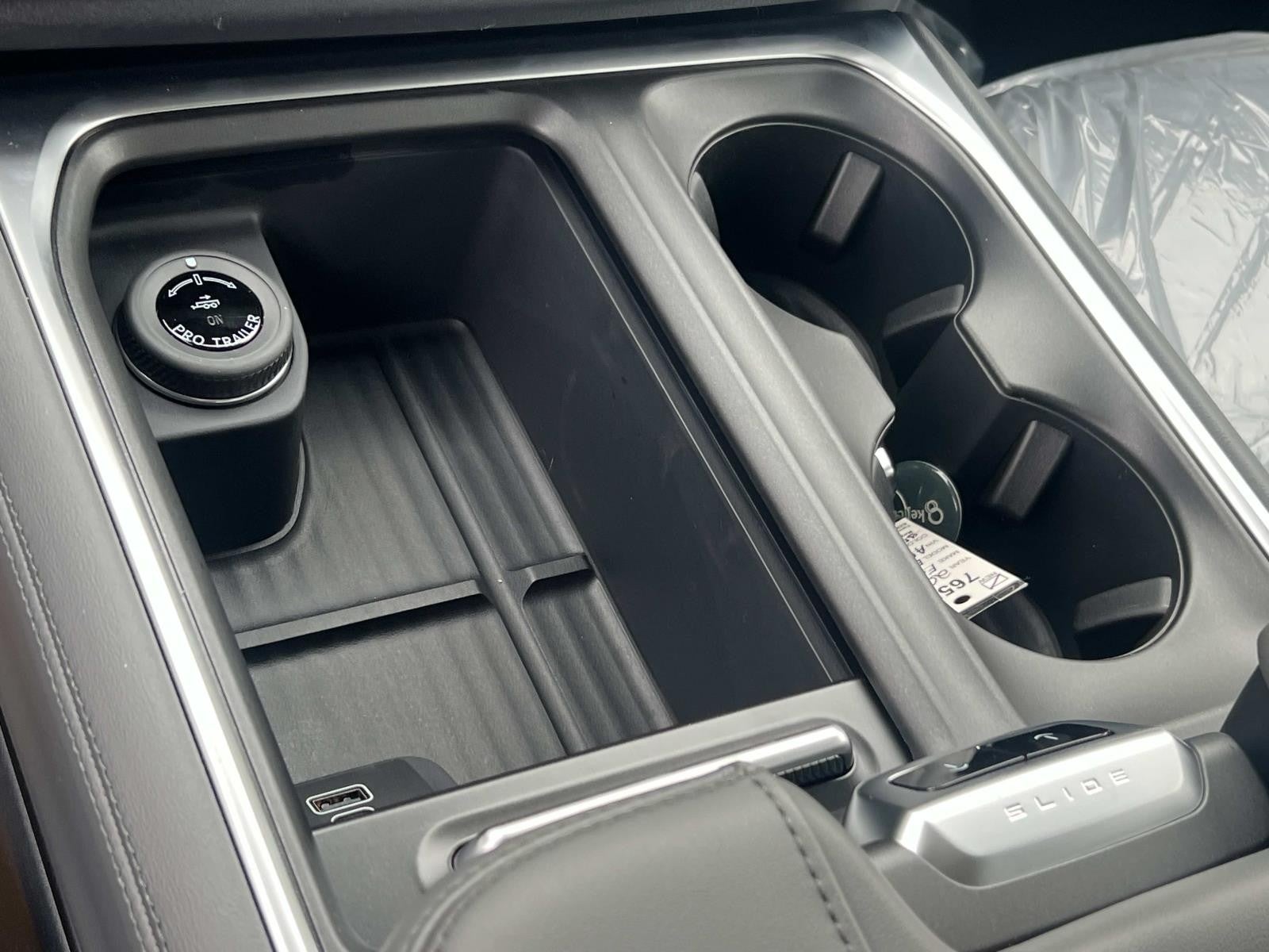 2026 Ford Expedition ACTIVE 4X2