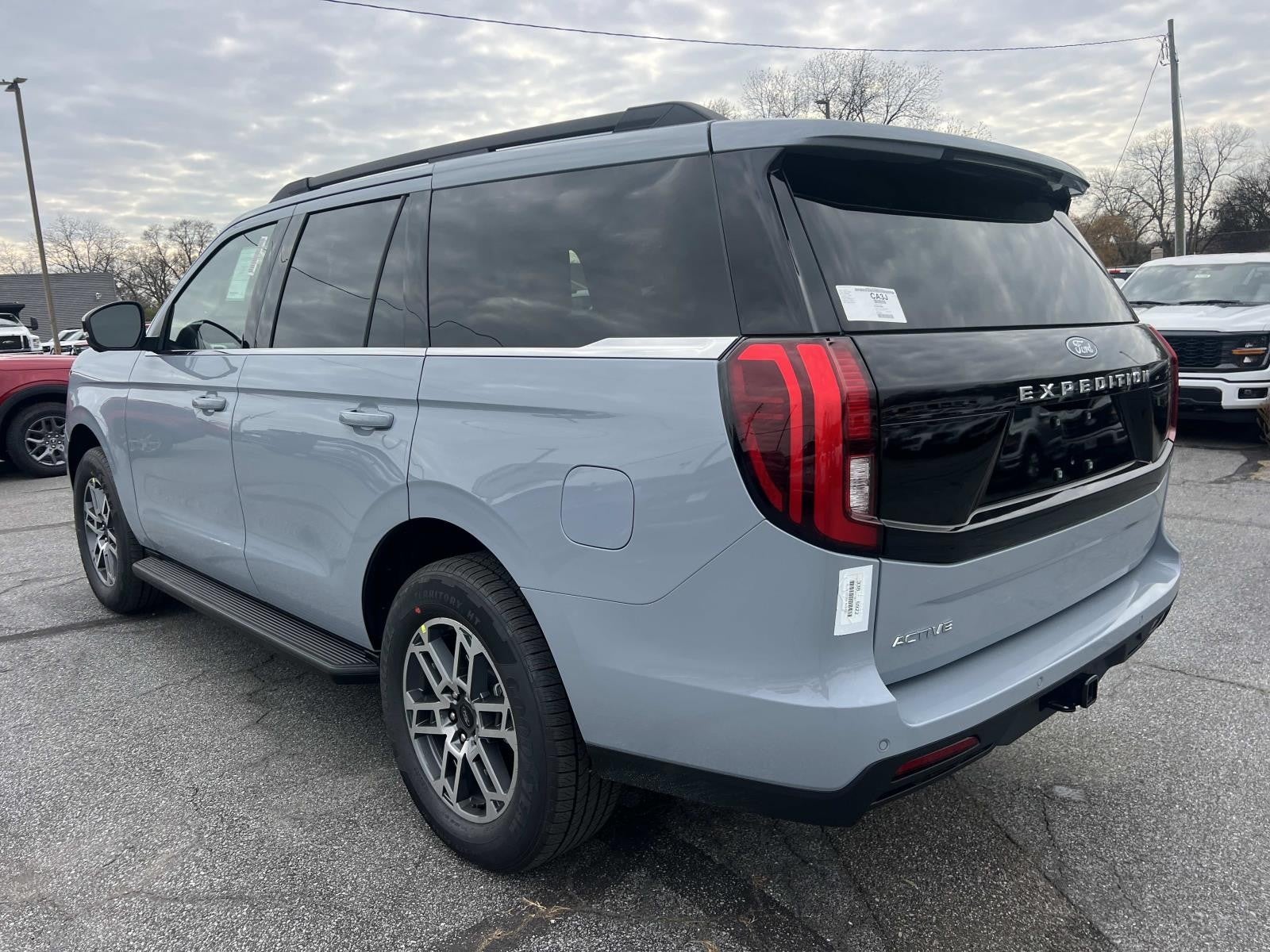 2026 Ford Expedition ACTIVE 4X2