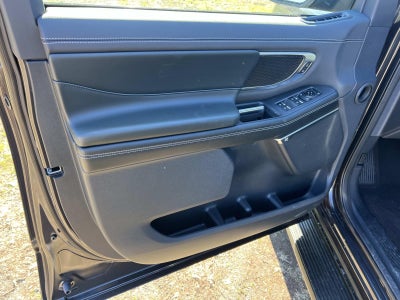 2026 Ford Expedition PLATINUM 4X4