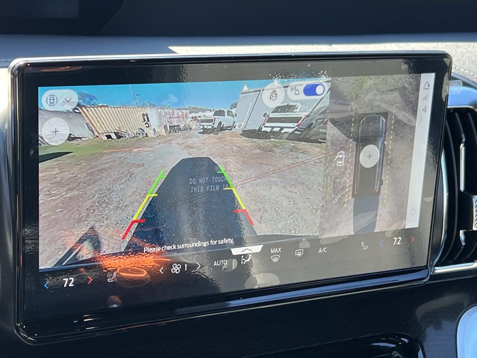 2026 Ford Expedition PLATINUM 4X4