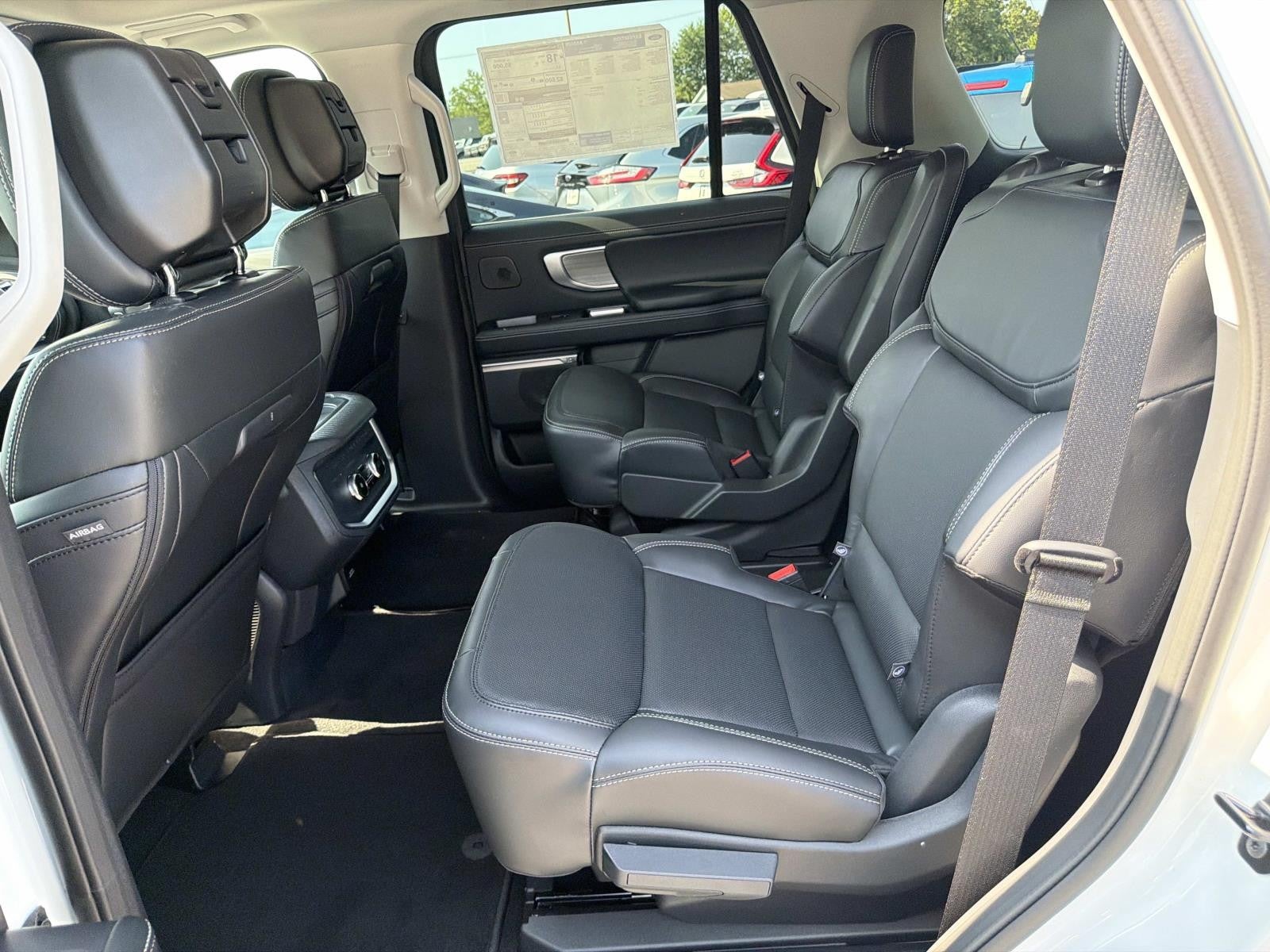 2027 Ford Expedition PLATINUM 4X4