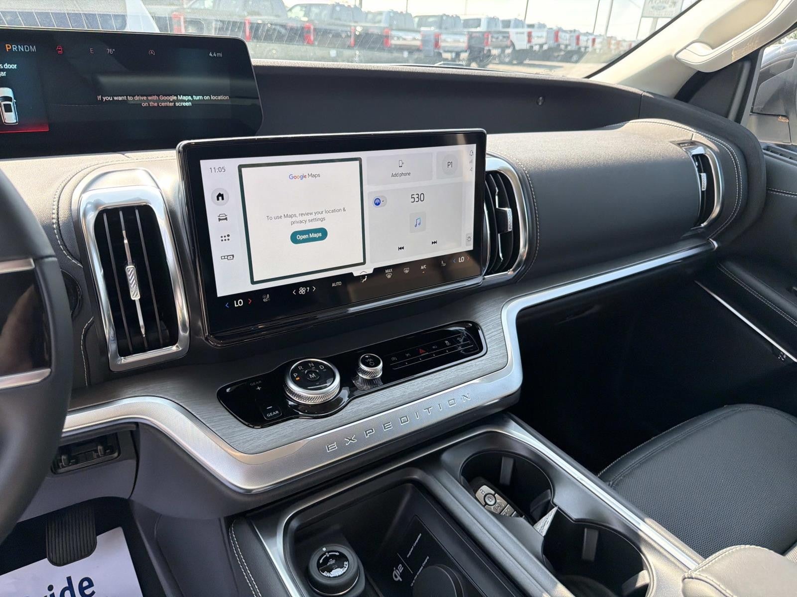 2027 Ford Expedition PLATINUM 4X4