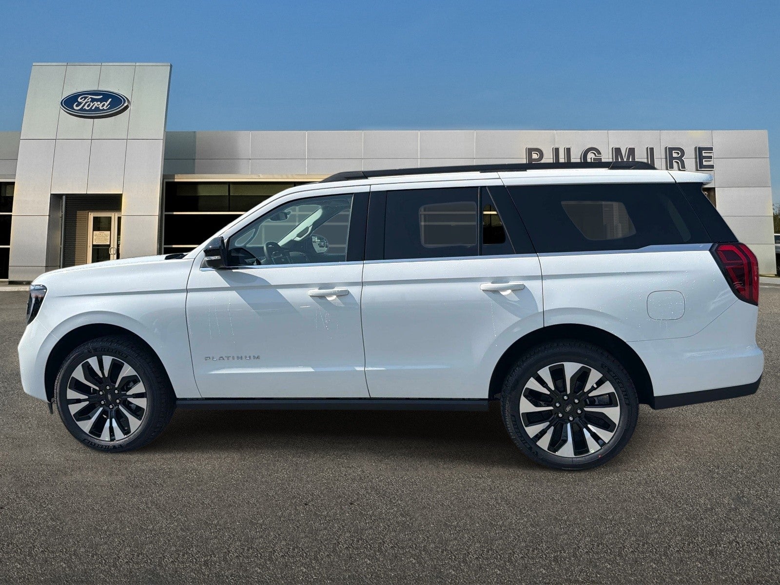 2027 Ford Expedition PLATINUM 4X4