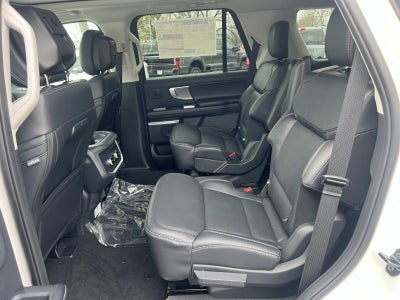 2026 Ford Expedition PLATINUM 4X4