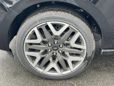 2026 Ford Expedition PLATINUM 4X4