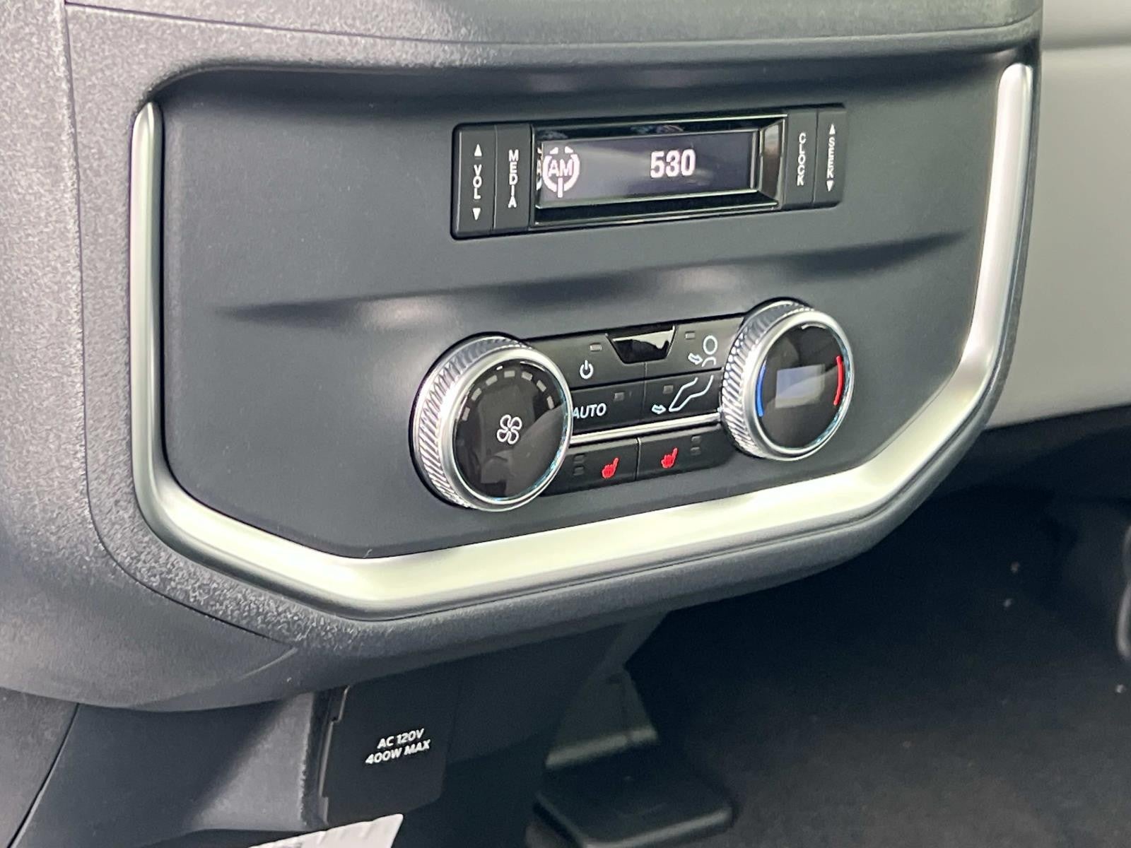 2026 Ford Expedition PLATINUM 4X4