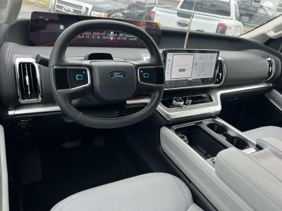 2026 Ford Expedition PLATINUM 4X4